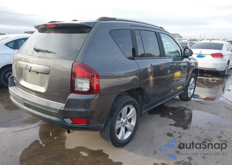 2016 Jeep Compass Sport z USA, uszkodzony, nr VIN 1C4NJCBA5GD611882